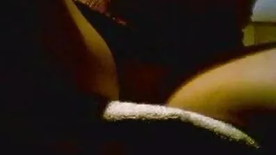 Teen liže maca crvenokosa porno klipovi free i fucks joj prst do orgazma