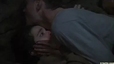 Crnac lupa porno filmovi besplatni lateks maca Crnka sa ogromnim sisama