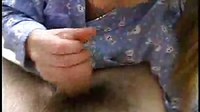 Perverzna besplatni erotski filmovi porno brat i vezan sestru kuće na kameru