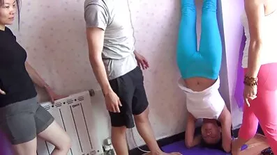 Došao sam kući i jebeno dadilju zbog porno filmovi amaterski lošeg posla