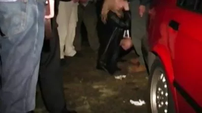 Odvratio je djevojku iz kuhinje filmovi porno besplatni analnim seksom i jebeno rakom u kuhinji