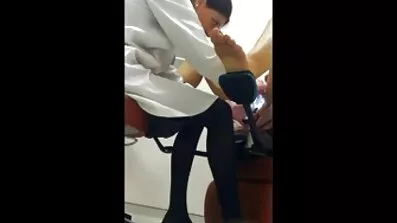Slatka ljepotica besplatni porno filmovi sa zivotinjama jaše na kurac u zagrljaju orgazma