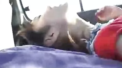 Maserka je uzbudila klijenta i nagnula najbolji besplatni pornići ga na lezbijski seks